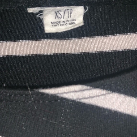 Black and white striped dress - Picture 3 of 3